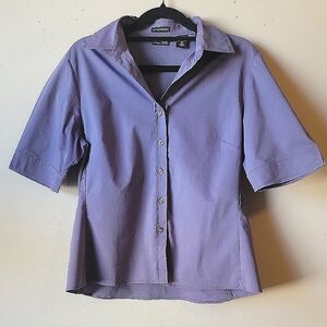 LIKE NEW! NY&CO Purple Button Down Shirt Women Size M New York and Company